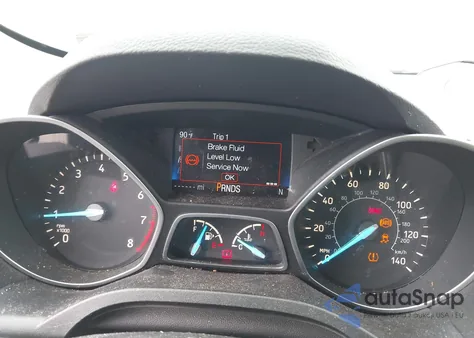 2017 Ford Escape Titanium z USA, uszkodzony, nr VIN 1FMCU9JD1HUC06323